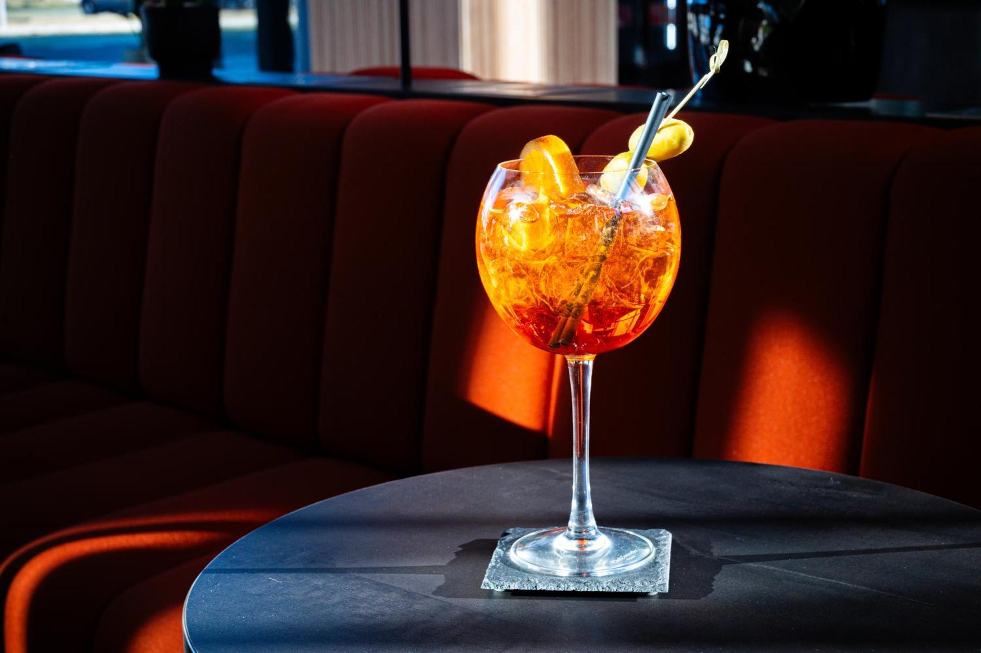 Tribe Milano Malpensa Hotel Vizzola Ticino Luaran gambar