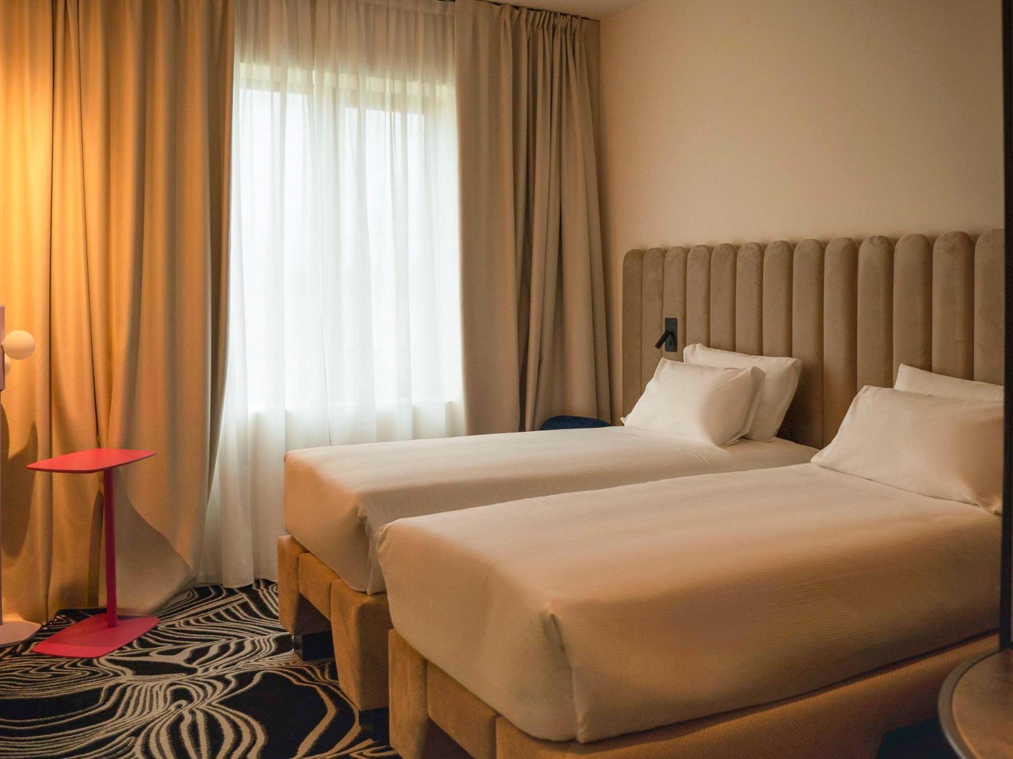 Tribe Milano Malpensa Hotel Vizzola Ticino Luaran gambar