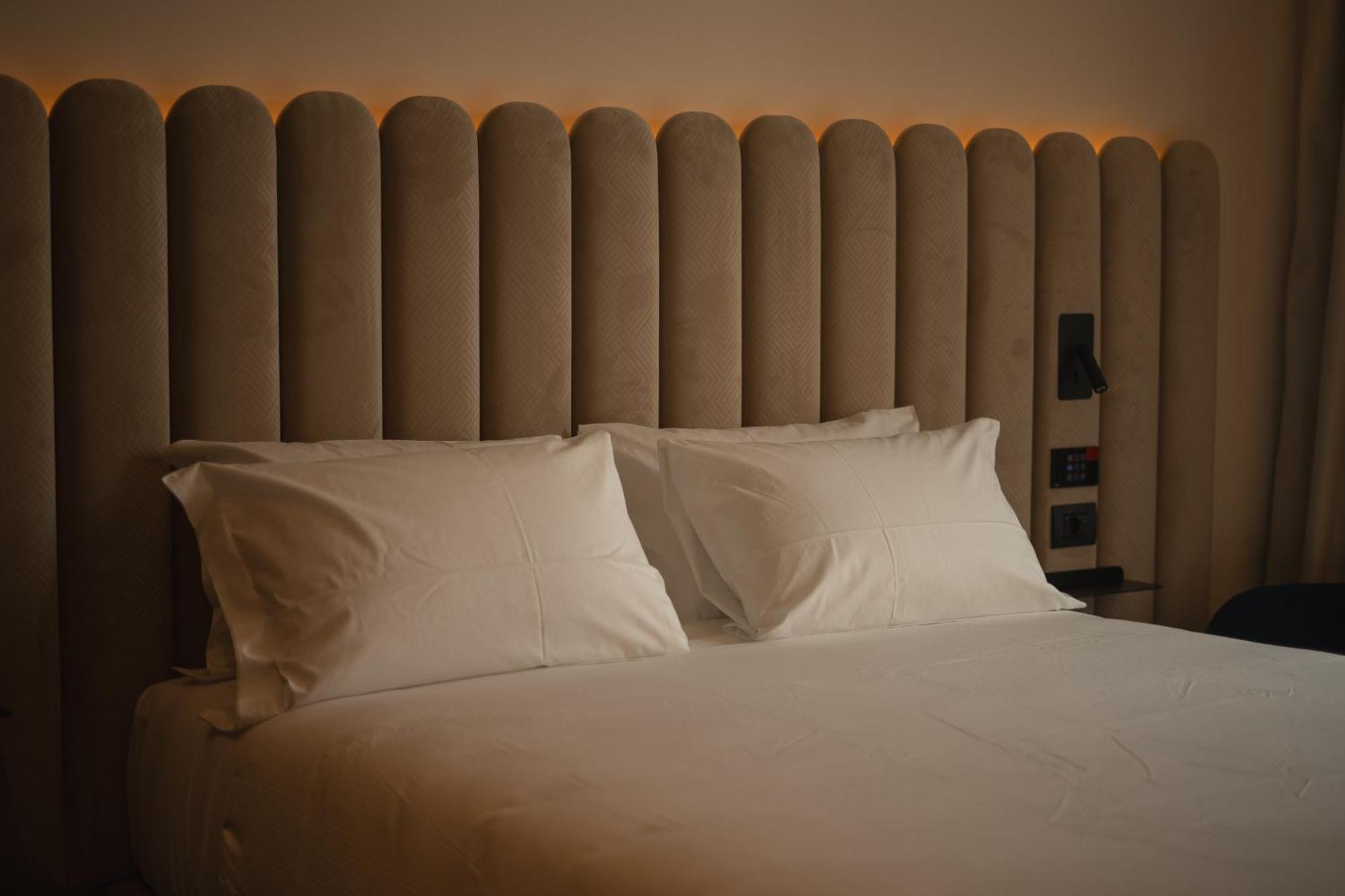 Tribe Milano Malpensa Hotel Vizzola Ticino Luaran gambar