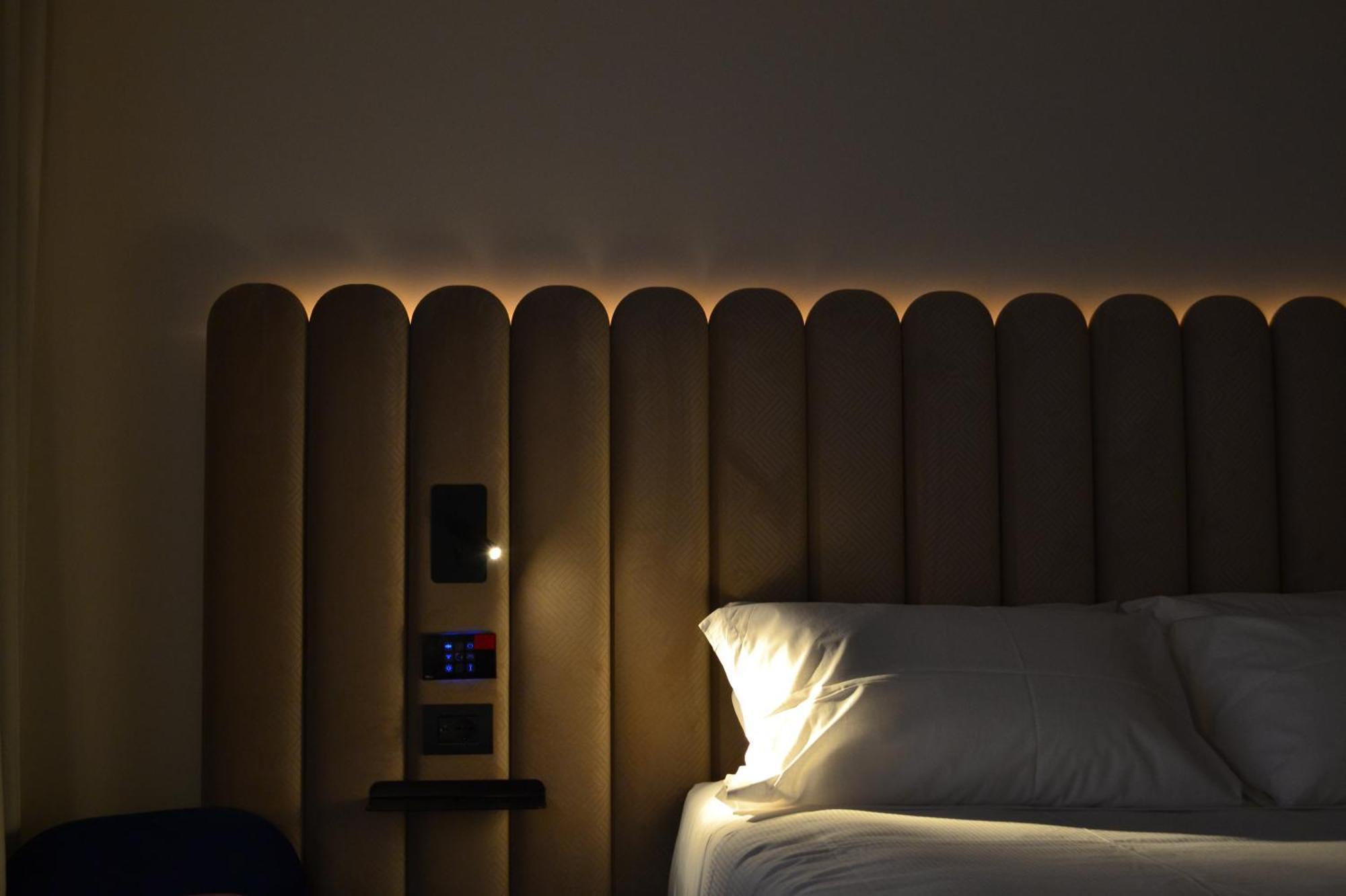 Tribe Milano Malpensa Hotel Vizzola Ticino Luaran gambar